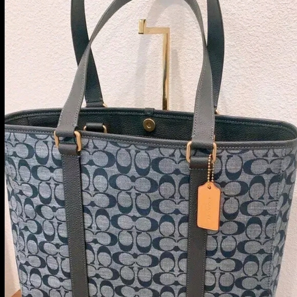 Coach Hudson Signature Chambray Denim Blue Double Handle Tote **Used**